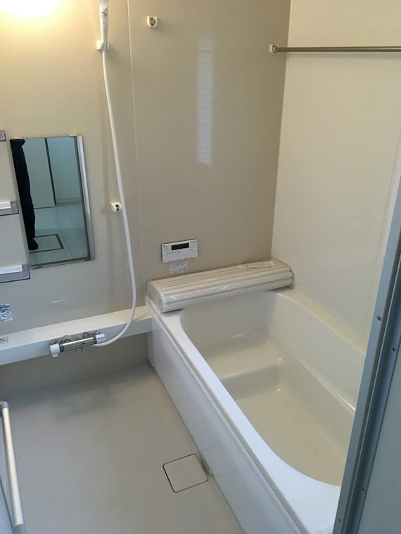 徳丸戸建の浴室