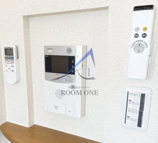 モン・シャトー東高円寺南館のセキュリティ|モニター付きインターホンです。