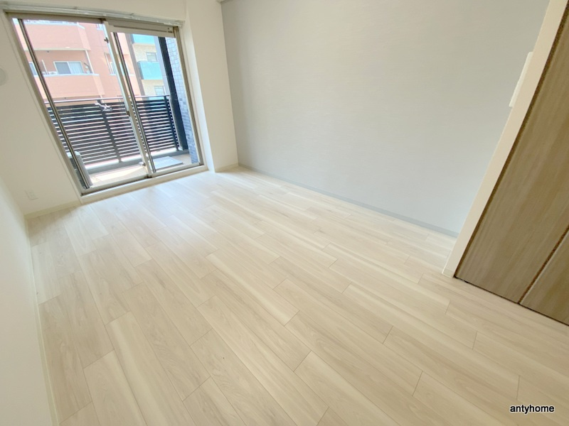 プレサンス堺筋本町センティス　仲介手数料無料の寝室