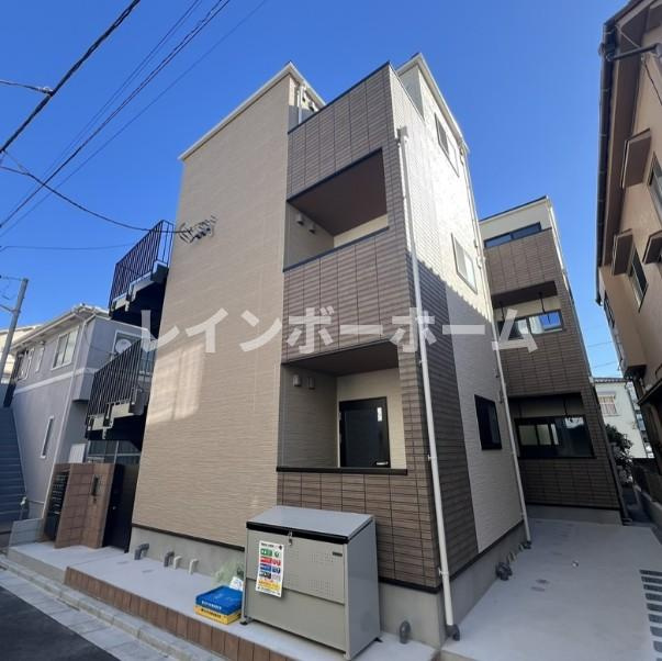 ゴールデンハウス平井の外観