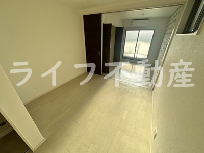 ルミエール長瀬Ⅱの居間・リビング|ゆったり過ごせる居間です