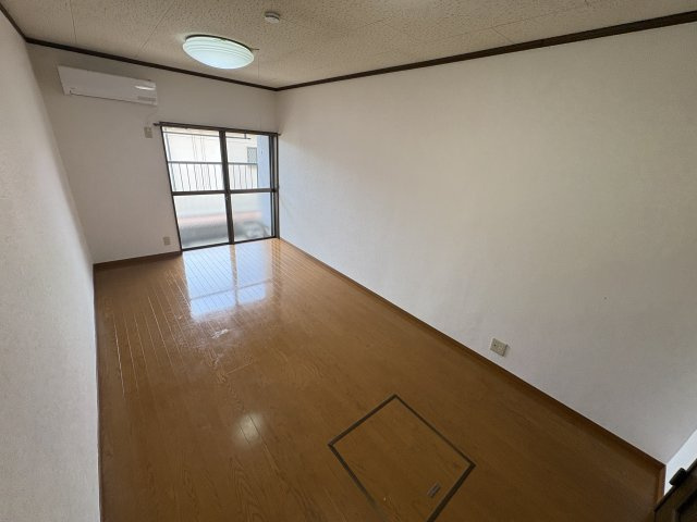 レックの居間・リビング