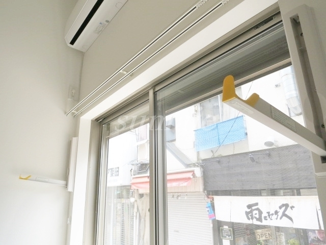 ソレイユ上十条の設備|室内物干し金具です☆