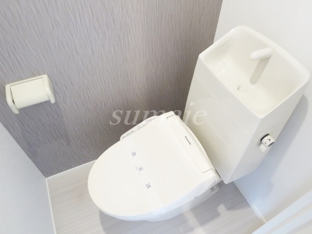 ソレイユ上十条のトイレ|洗浄便座付いてます♪