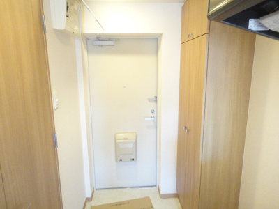 【玄関】 | カーサカーロ