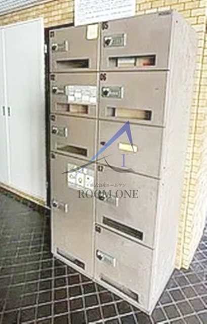 ライオンズガーデン池田山のその他共用部分|宅配ボックスです。