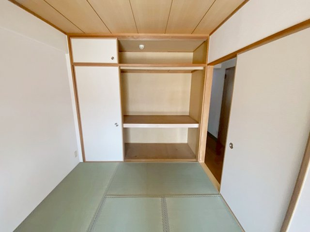 クレアール宝塚の和室