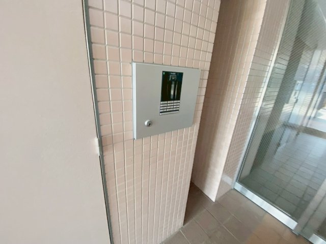 クレアール宝塚のエントランス