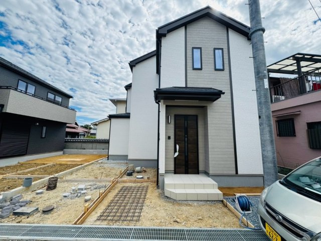 現地モデル即内覧可　魚住町西岡1594番　全4棟　D号棟の外観