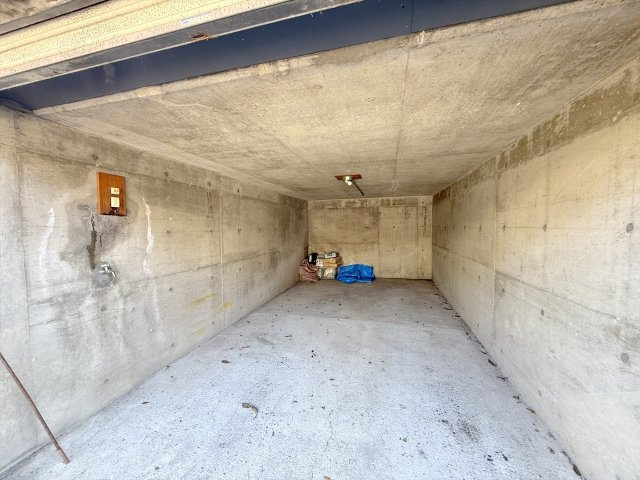 【駐車場】 | 福田７丁目戸建て | 幅2950　高さ1850　奥行き5500