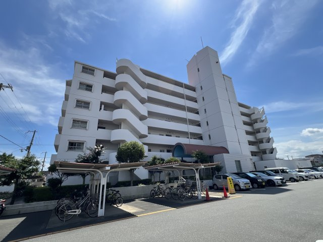 第五恵美酒マンションの外観