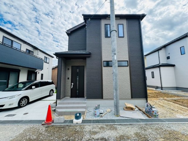 海までスグそこ　魚住町西岡1594番　全4棟　C号棟の外観