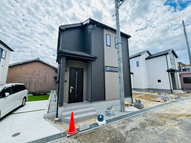 海までスグそこ　魚住町西岡1594番　全4棟　C号棟の前面道路含む現地写真