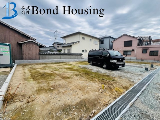 海までスグそこ　魚住町西岡1594番　全4棟　C号棟の駐車場