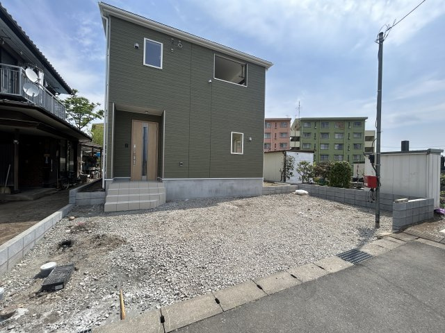 新築　前橋市下新田町第6　クレイドルガーデン　1号棟の駐車場|現地写真　駐車スペースは並列2台分可能です！
