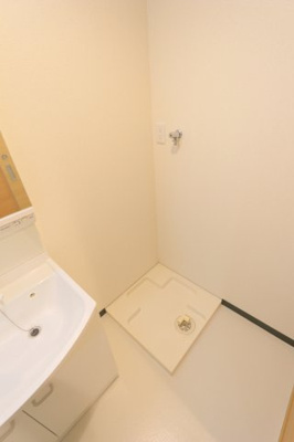 【洗面所】 | OSgreenToyonaka | ※同タイプの写真となり、実際のお部屋とは異なる場合があります