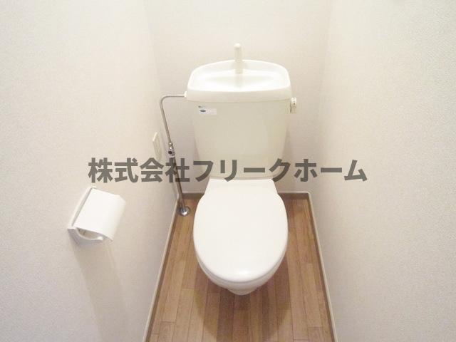 武蔵野市境南町３丁目のアパートのトイレ