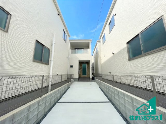★宇治市羽拍子町　第2期　新築一戸建ての駐車場|駐車スペース！散水栓があるので、こまめに愛車を洗えます！