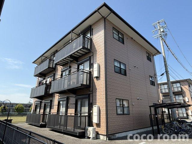 グランド・メゾンBの外観