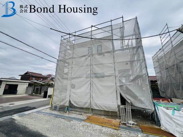 長期優良住宅の安心設計　魚住町西岡1594番　全4棟　A号棟の前面道路含む現地写真