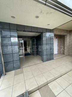 【エントランス】 | スキヤハウス　は三都市アース中延店へお任せください！　ご内覧可能なお部屋は物件現地お待ち合わせご案内可能です！
