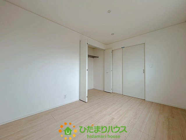 宮代町百間第8Ⅱ期　新築一戸建て　12　クレイドルガーデンの収納