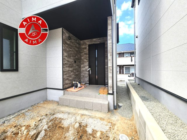 福岡市東区八田3丁目第13-6棟（1号棟）　の玄関|おでかけの時も帰った時も、「我が家」を最初に感じでもらえる素敵な空間に。