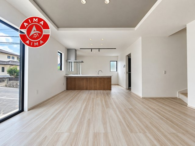 福岡市東区八田3丁目第13-6棟（1号棟）　の居間・リビング|多くの時間を過すことになるリビングだからこそ、いつも穏やかな空間・解放感が味わえ毎日が充実します。