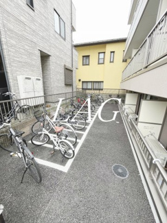 【その他共用部分】 | アーバンコート浦和 | 駐輪場です。