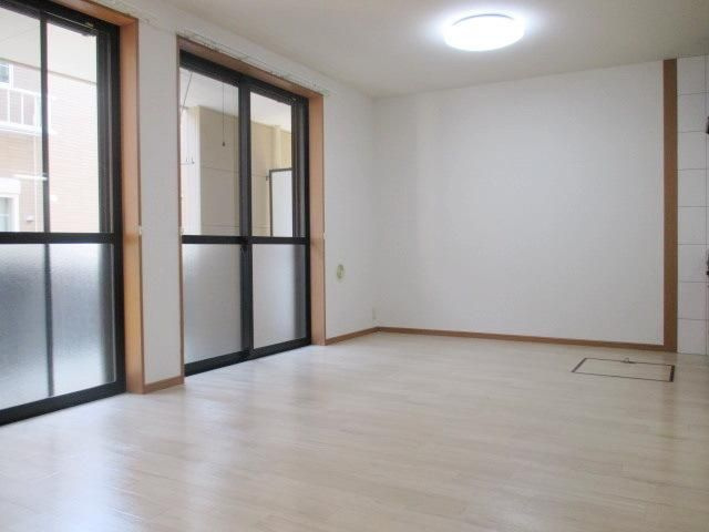 フェリス聖蹟Ⅱの居間・リビング