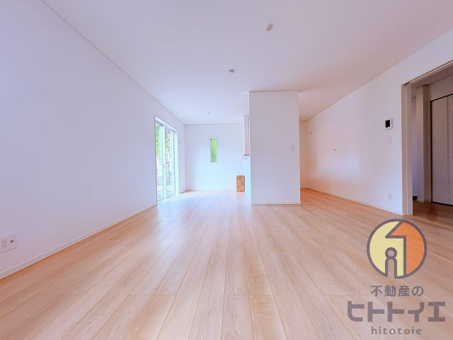 新築建売】柳川市大和町豊原の居間・リビング