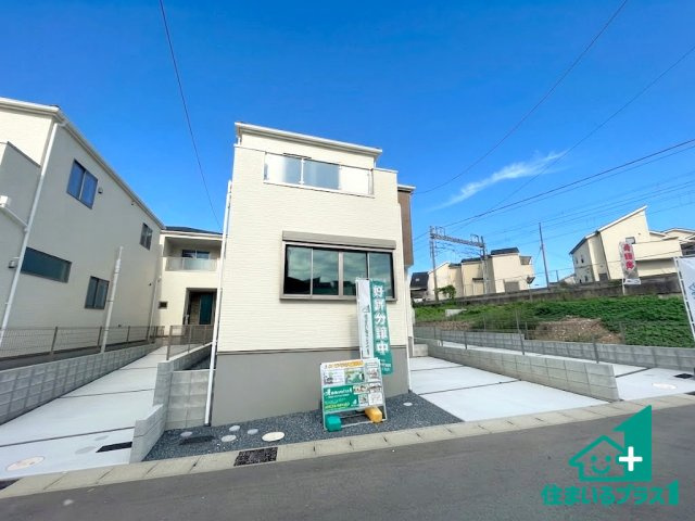 ★宇治市羽拍子町　第2期　新築一戸建ての外観|お客様に長く安心して住んでいだだける事にこだわった家づくり！住んでからのアフターサービスにもしっかりと取り組んでいます！