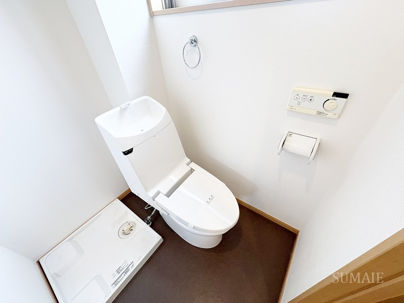 ロイヤルシティ赤羽岩淵のトイレ|洗浄便座付トイレです☆