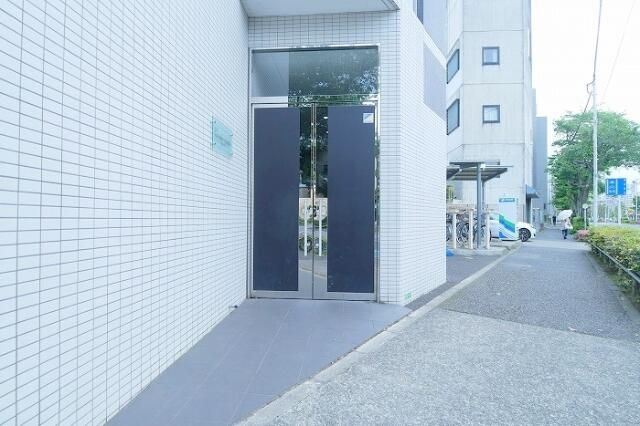 Ｔｈｅ　Ｇｒａｎｄｅ　ｒｅｇａｌｏ春日町のエントランス