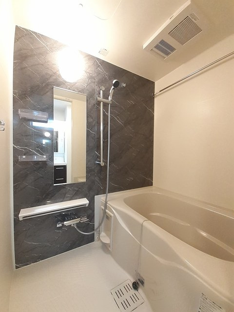 フリージアⅠの浴室