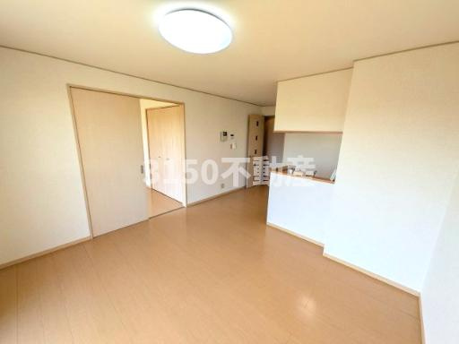 High AvenueⅡ　Bの居間・リビング