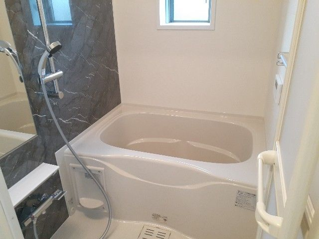 プリエールの浴室|きれいなお風呂です