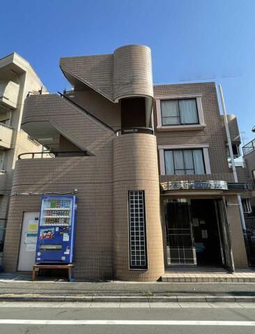 スカイコート志村坂上の外観