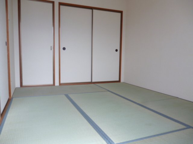 ニューエクセルハイムの和室