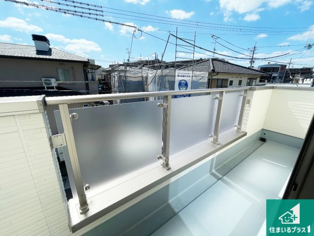 宇治市羽拍子町　第2期　新築一戸建てのバルコニー|日当たりのよいバルコニー！お部屋が開放的に！