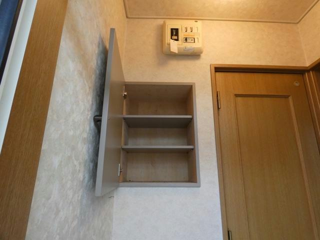 プラザ文苑の玄関