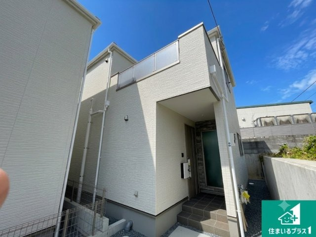 宇治市羽拍子町　第2期　新築一戸建ての外観|周辺は落ち着いた街並みの住宅地！子育てがしやすい住環境です！気になることがありましたら、お気軽にお問い合わせください！
