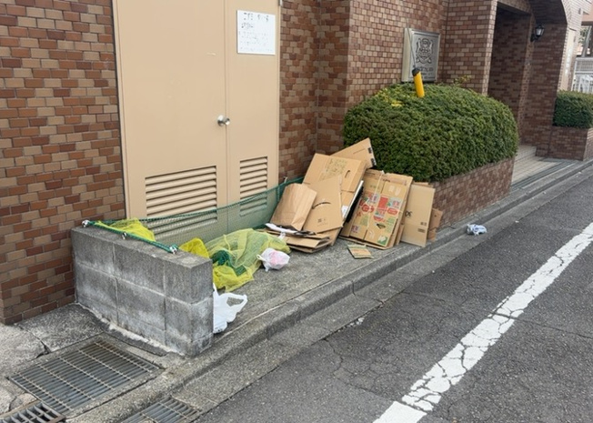 【設備】 | ライオンズマンション橋本 | 共有部分は、住民なら誰もが使える設備のこと。例えば駐車場やエレベーター、インターネット設備、セキュリティ設備などがあります。他にも、マンションの廊下・外部階段やエントランス・ゴミ置き場などがあります。