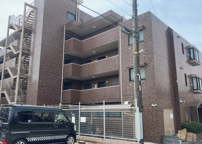 【現況写真】 | ライオンズマンション橋本 | 眺望の良さを楽しめるダイニングキッチンで家族団らんの時間を過ごしてはいかがでしょうか。バルコニーから見える景色を家族で眺める時間は、時間が経つのを忘れてしまいそうですね。是非、現地を見に行きましょう！