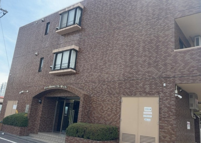 【外観】 | ライオンズマンション橋本 | ＳＲＣ造は強度や耐震性の面でもRC造と比べて優れています。そのため、10階建以上の高層または超高層マンションなどの建築にも多く採用されています。柱や梁などのサイズが小さくても高い耐震性を確保できます。