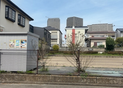 【展望】 | ライオンズマンション橋本 | 景色重視でお家選ぶをするとスーパーが遠い！学校が遠い！など生活をするうえで利便性で困ることもあります。まず一度現地を見学する際に、周辺の施設などがあるかを確認し、暮らし始めた後のことを想像しましょう。