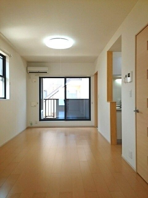 プリート８　　刈谷市近郊の賃貸はクラスホーム刈谷店の居間・リビング