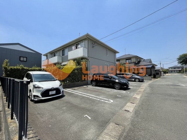 ルーンルディーⅠの駐車場