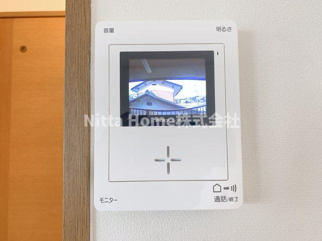 コーポアラモのセキュリティ|ＴＶインターホン付きで安心設備◎