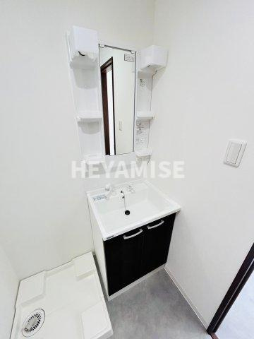 GranSuite　Motoomachiの洗面所